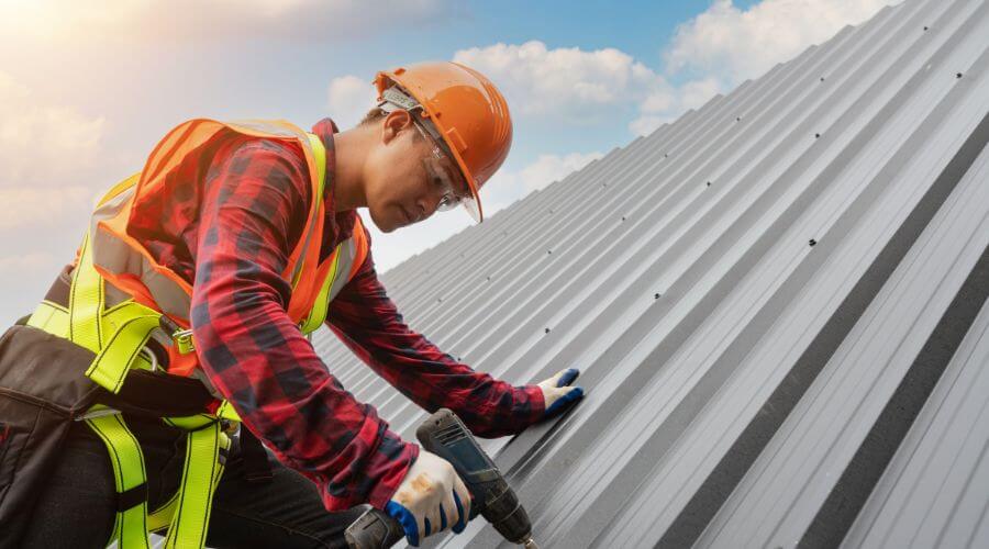 Professional Emergency Roof Repairs services in Sand Springs, OK